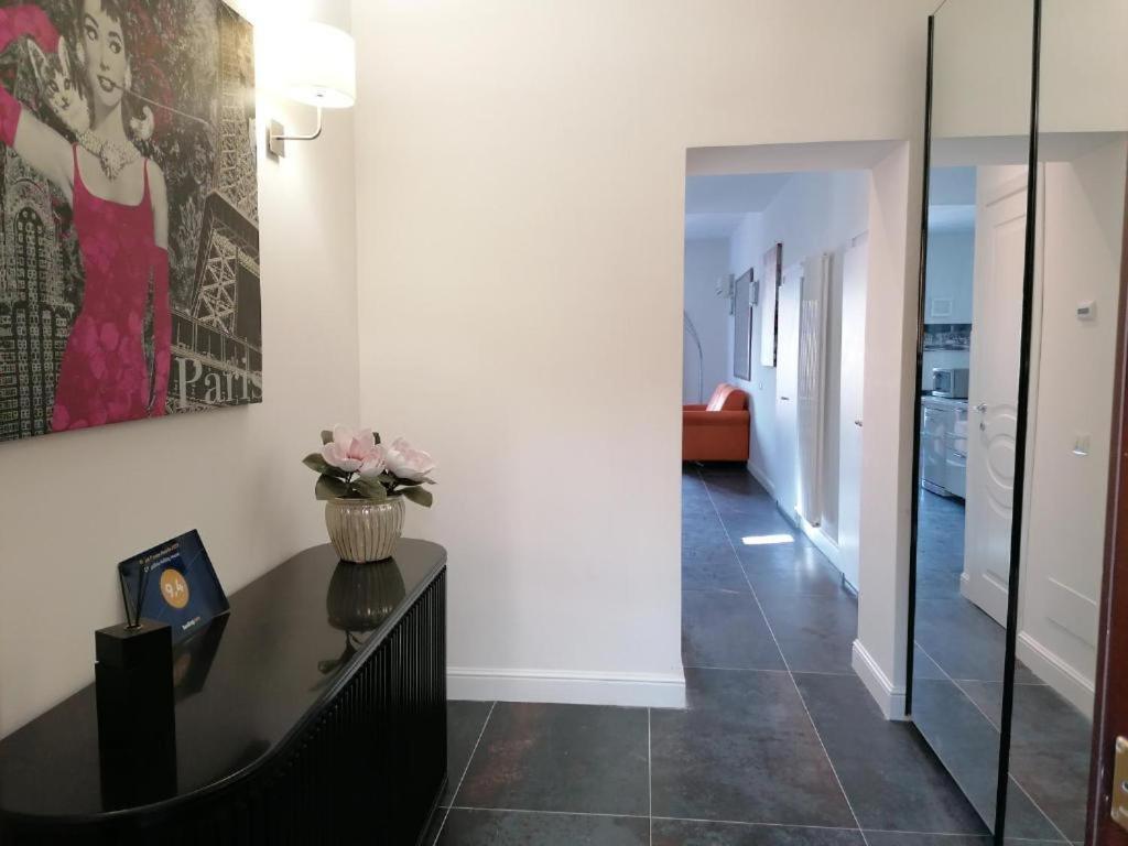 Apartament Le Stelle Dell'Esquilino Rzym Zewnętrze zdjęcie