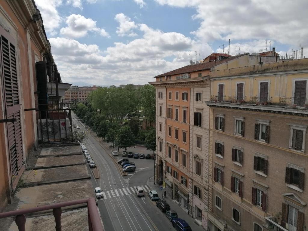 Apartament Le Stelle Dell'Esquilino Rzym Zewnętrze zdjęcie
